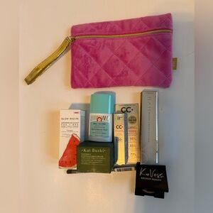 NEW Face Bundle 8 pcs Glow Recipe toner Burki Vit C IT color correct & more